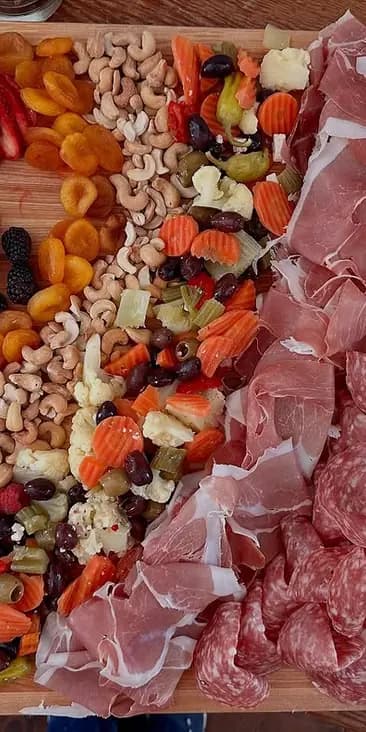 I seem to always miss taking pictures of food for private events 😆 a few bites happily taken already