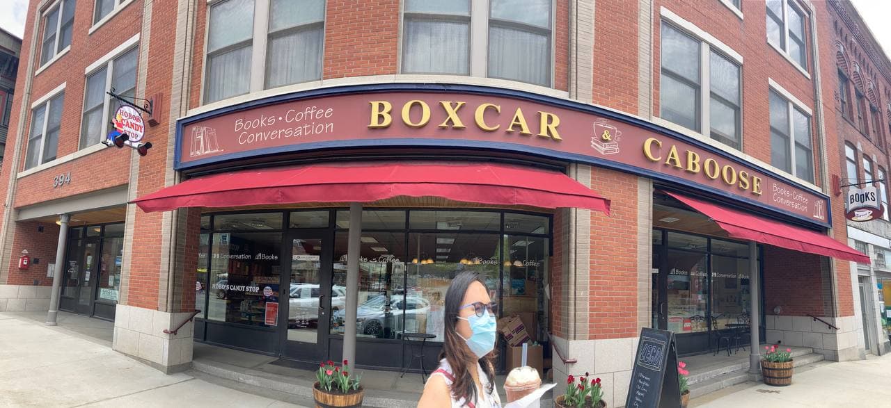 Boxcar & Caboose