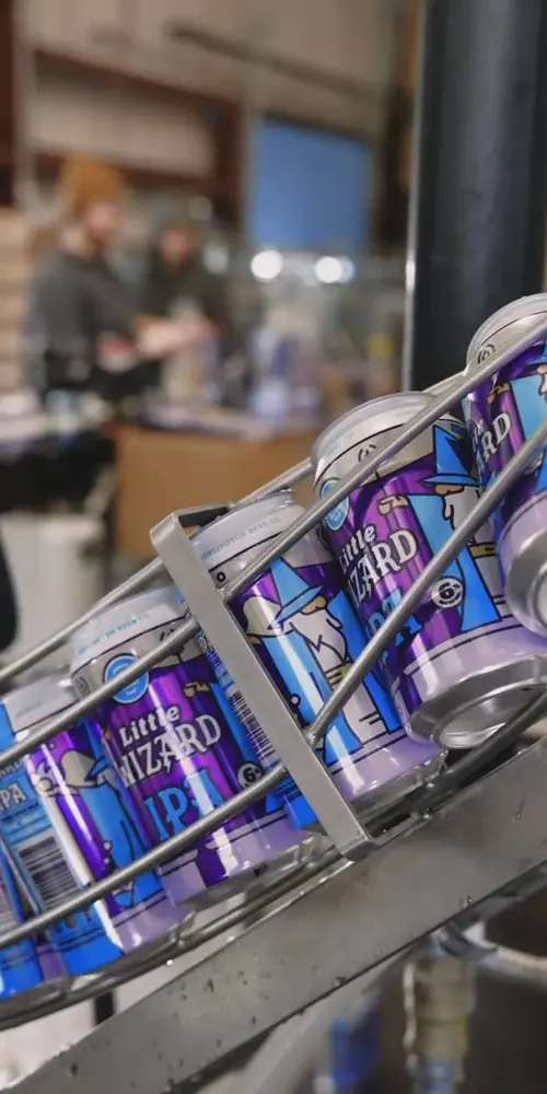 💜🔮 Little Wizard 🔮💜
Our beloved Hazy IPA is available in four packs and twelve packs. Click the lin