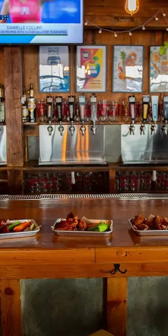 A look into dining at Citizen Cider.
Now the only question is Apple Buffalo, Maple Bourbon BBQ, or