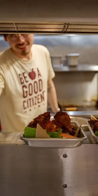 A look into dining at Citizen Cider.
Now the only question is Apple Buffalo, Maple Bourbon BBQ, or
