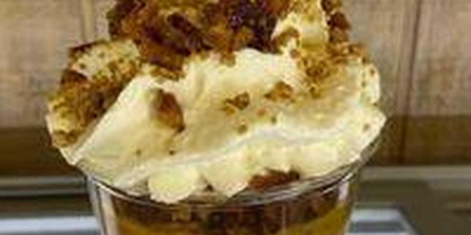 Devyns Creemee Stand