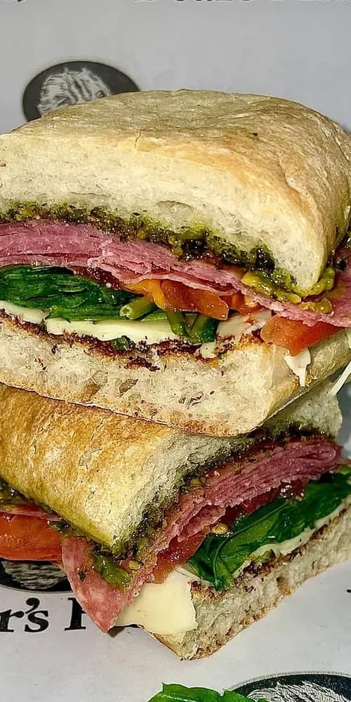 Friday Special
💥Salami, Pesto, PepperJack Cheese Sandwich😋