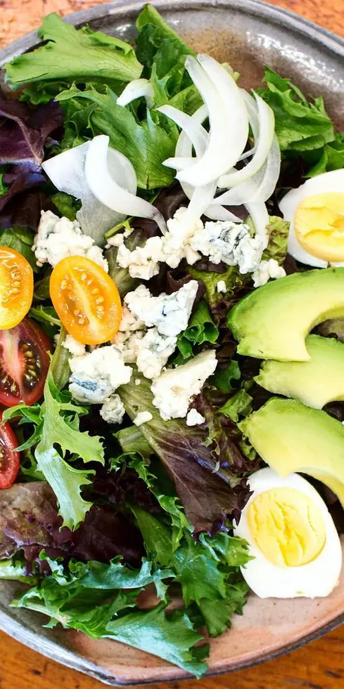 Make sure to call and ask about our daily specials!
.
PC: @vtrocket
.
#eatvt #eatvtmidd #eatvermont