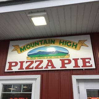 Mountain High Pizza Pie