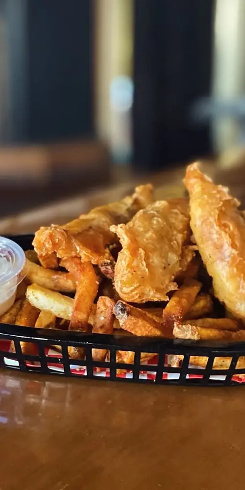 Come in this week and try some Fish & Chips! 🐟🍟
Fiddlehead IPA Beer Battered Cod served w/ Old Bay