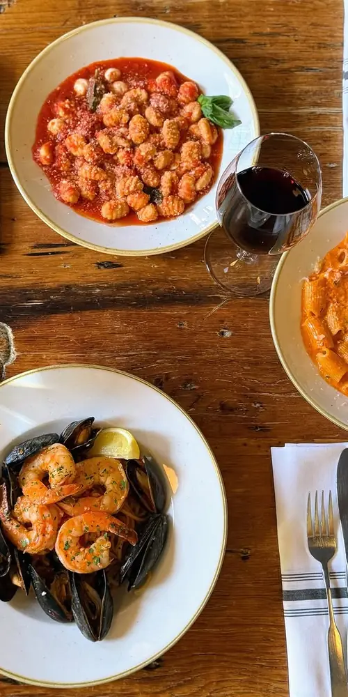 the sun is shining and we have fresh pasta 🍝☀️
gnocchi, rigatoni, pappardelle, and spaghetti await