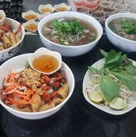 Pho Hong