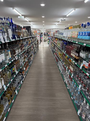 Raj Liquor & Beverage