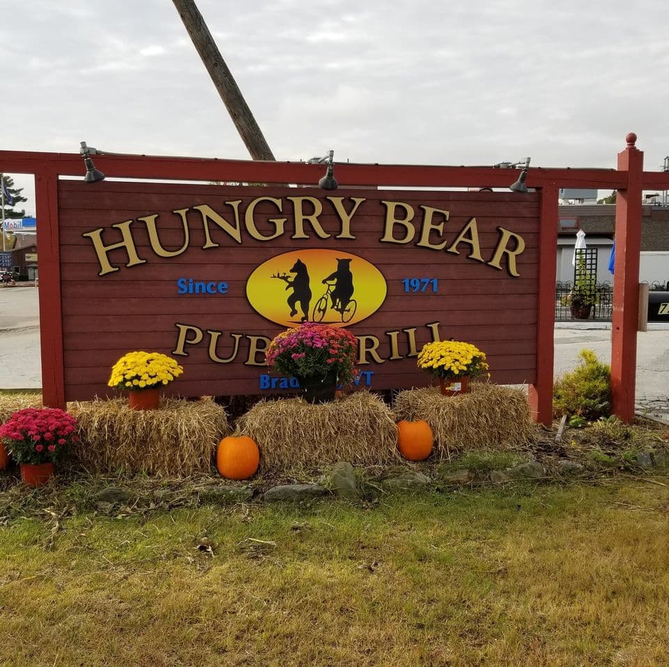Hungry Bear Pub & Grill