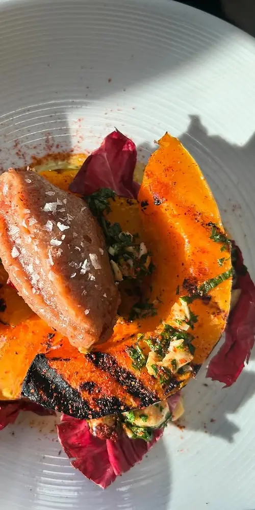 Supreme comfort can be yours. Our practically in-house farm @lovestockfarm provided butternut squash