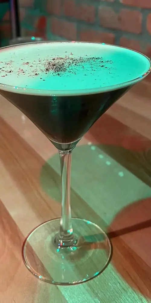 It’s national espresso martini day!? ☕️
Have you tried our espresso martini with Tom Cat gin? 🤤🤤 Op